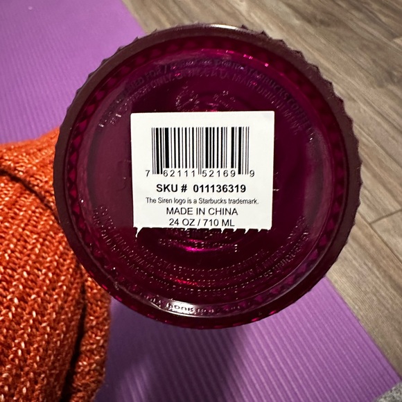 BNWT Venti Starbucks Berry Pink Bling Studded Tumbler - Picture 3 of 3